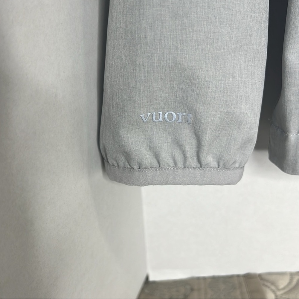 Vuori Light Gray Utility Jacket - image 7